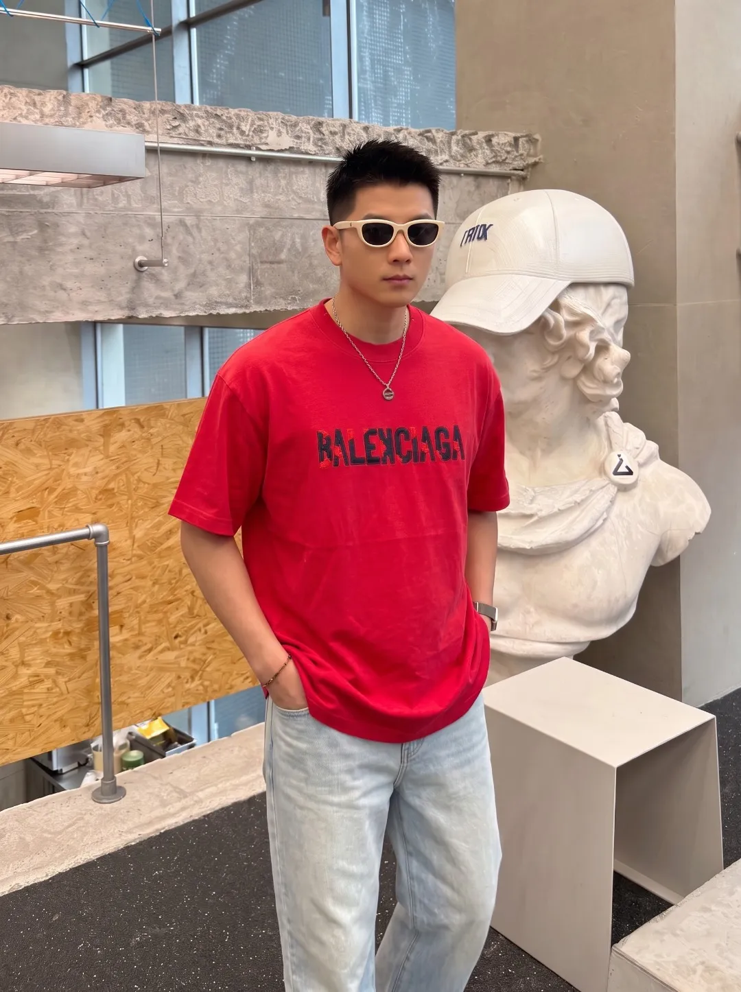 P100✨🔥 [BALENCIAGA] 2026FW short-sleeved T-shirt Premium 26s double yarn 300g fabric embroidery fraying process Color: Black White Red Size: S M L XL 2XL